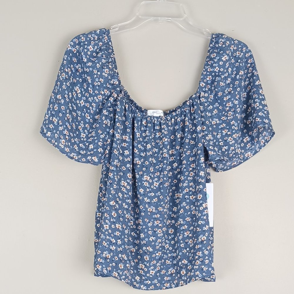 MINE BRITTON| NWT Floral Scoop Neck Short Sleeve Pop Over Peasant Blouse Top